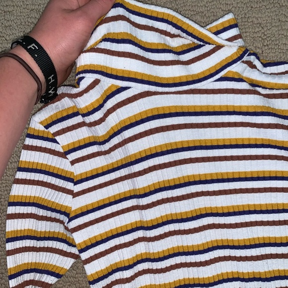 Long sleeve crop top - Picture 3 of 4